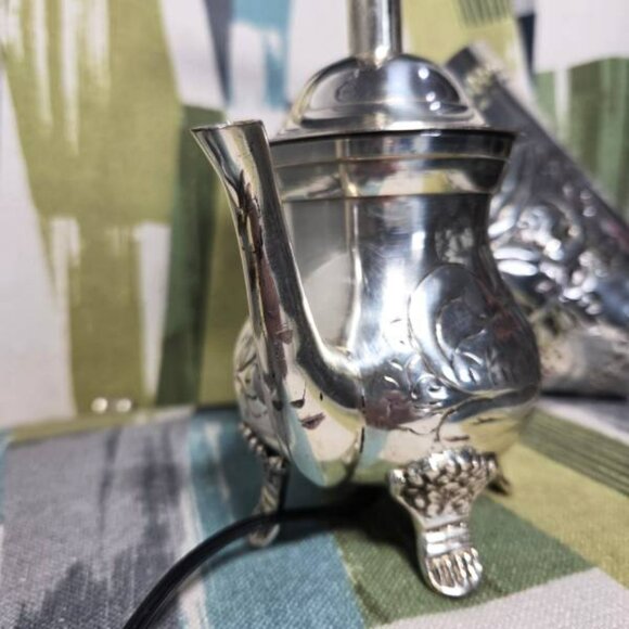 Vtg Rococo Style Silver Plated Metal Tea Pot Table Lamp Light With Ornate Shade - Picture 15 of 15